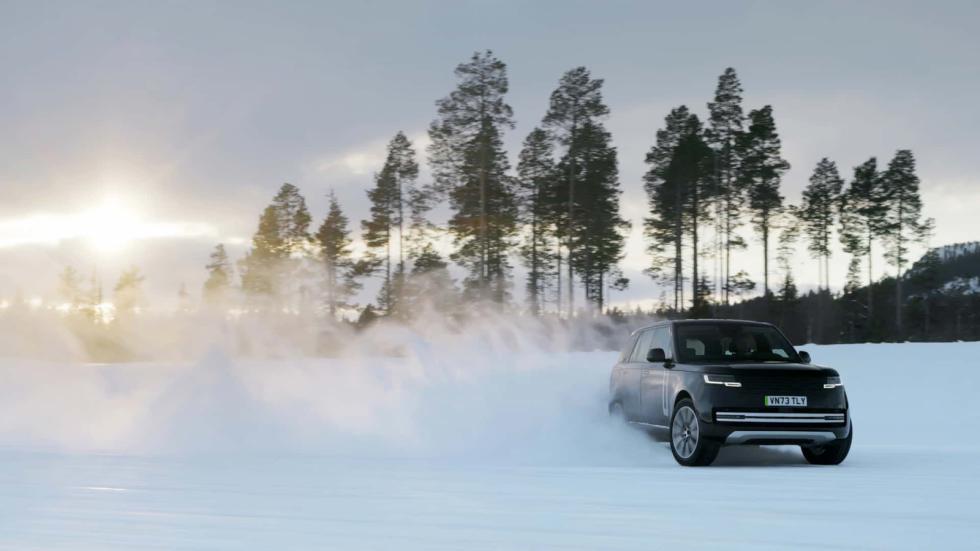 Πρώτες εικόνες του νέου ηλεκτρικού Range Rover